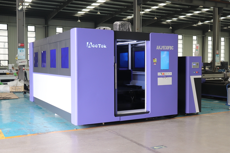 Industrial 3015 6000 watt Fibe - Industrial Laser Cutting Machines reseña y precio